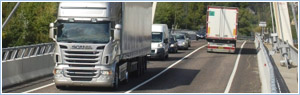 Вантажні перевезення, автомобільні вантажоперевезення, вантажі для автоперевезення, попутний транспорт для перевезення вантажів, доставка вантажу.